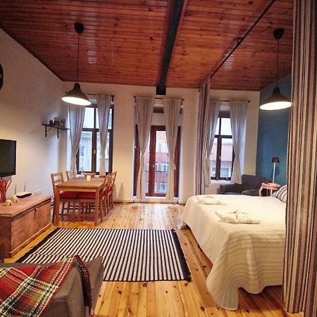 Studio At The Heart Of Taksim Lägenhet Istanbul Exteriör bild