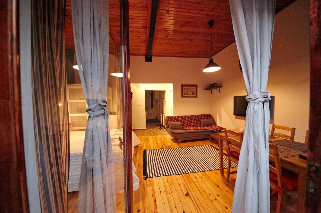 Studio At The Heart Of Taksim Lägenhet Istanbul Exteriör bild